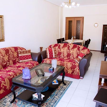 Comfortable House With Warm Hospitality Kateríni Ngoại thất bức ảnh