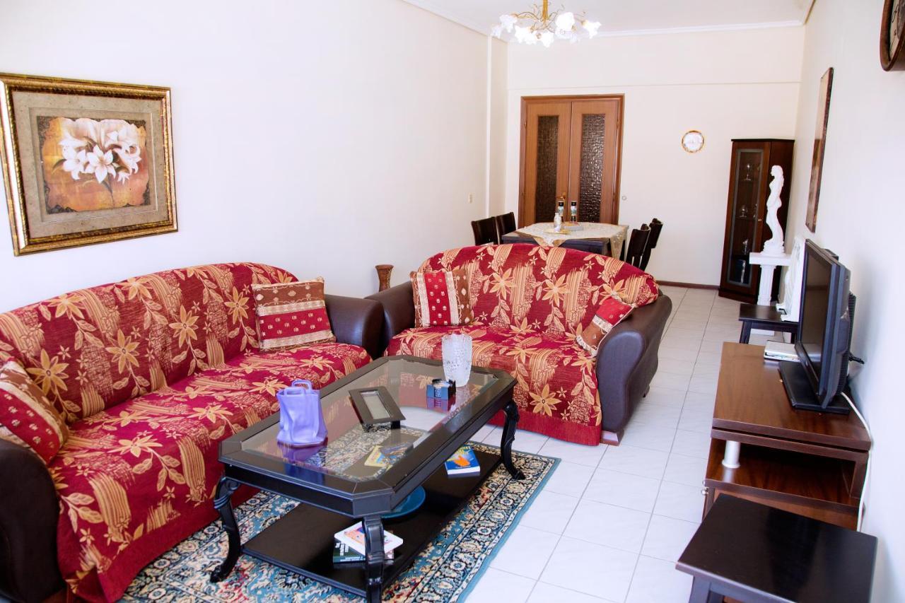 Comfortable House With Warm Hospitality Kateríni Ngoại thất bức ảnh