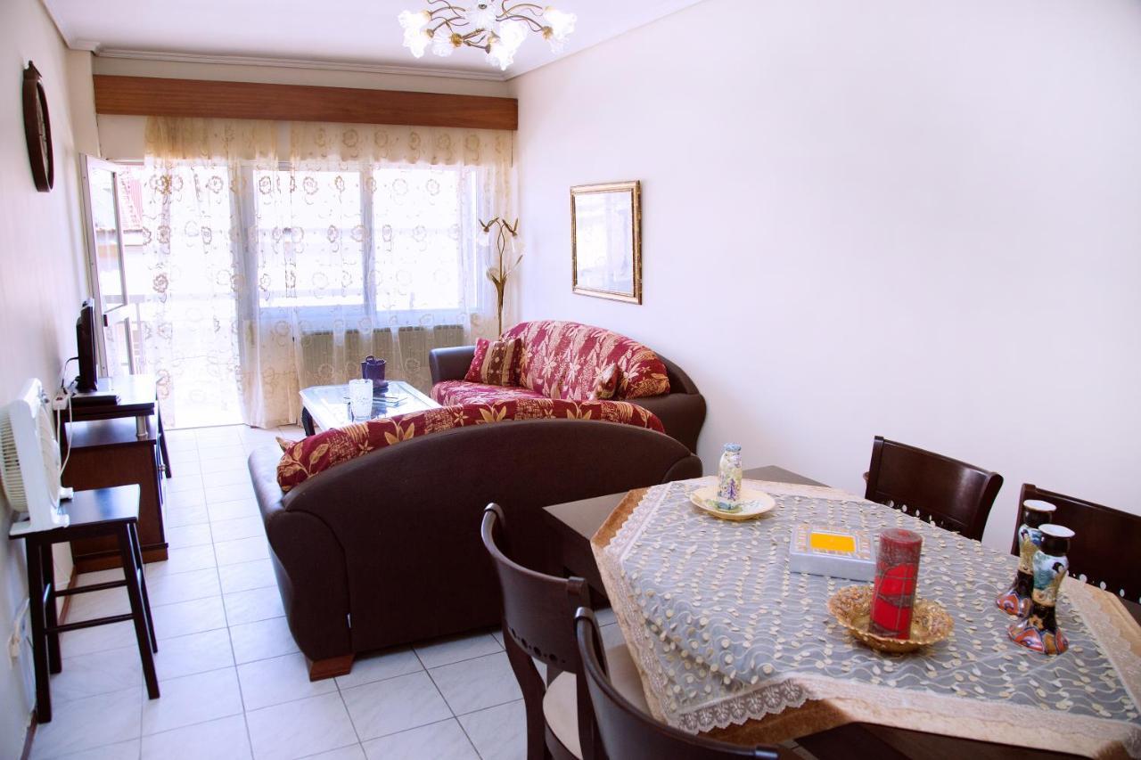 Comfortable House With Warm Hospitality Kateríni Ngoại thất bức ảnh