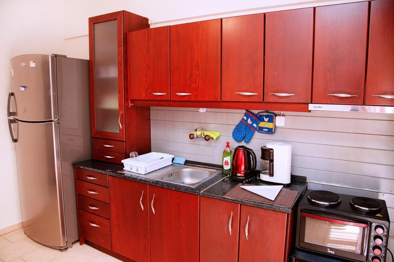 Comfortable House With Warm Hospitality Kateríni Ngoại thất bức ảnh